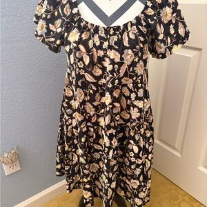 Old Navy Black Dresswith Floral Pattern✨Size S